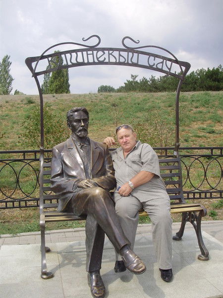 Юрий Бородин