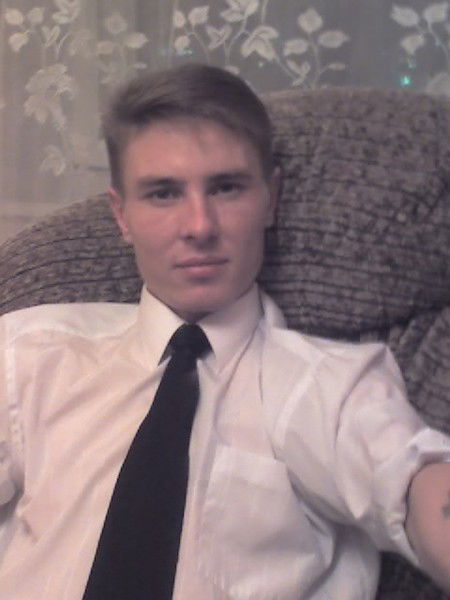 Роман Новоселов