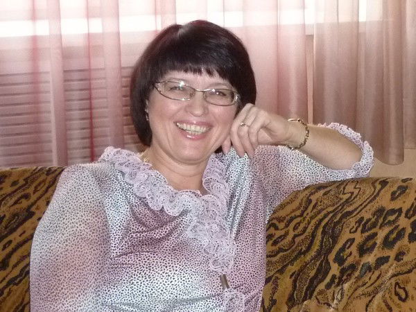 Нина Чеботарева