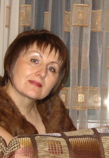 Танюша Полторанина