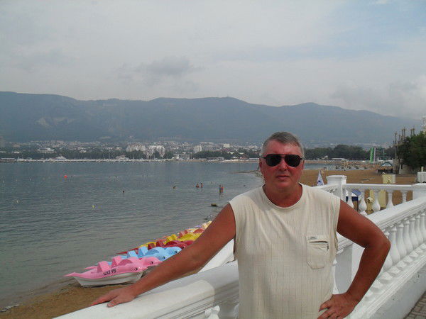 Константин Петров