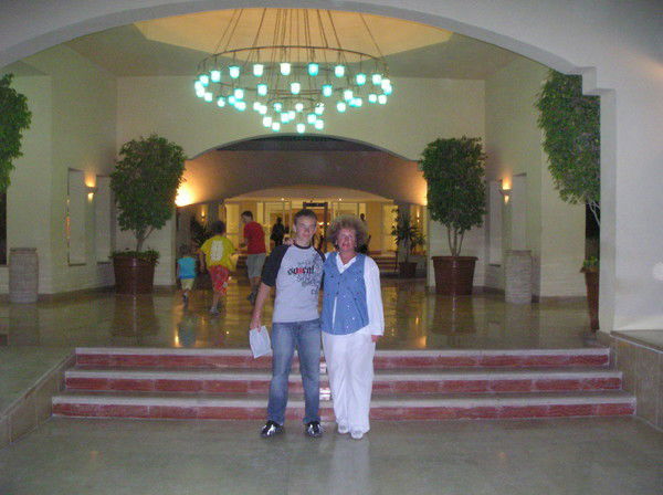 Стас Лопатинский