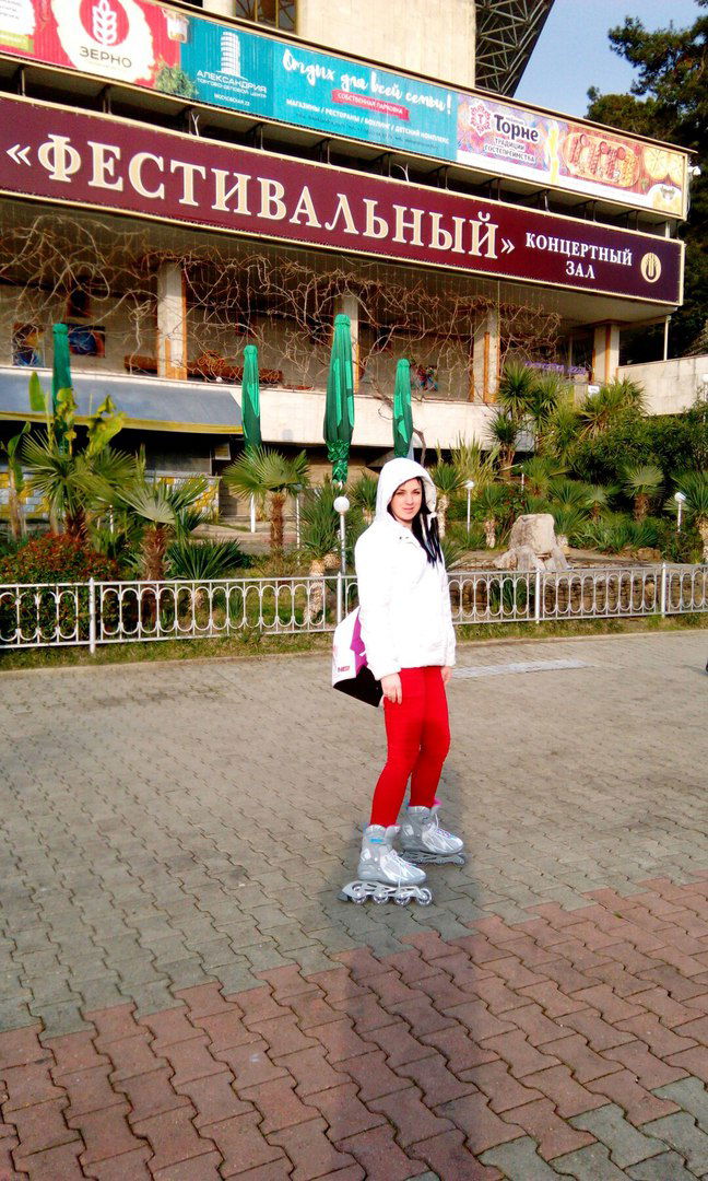 Леська Коваленко