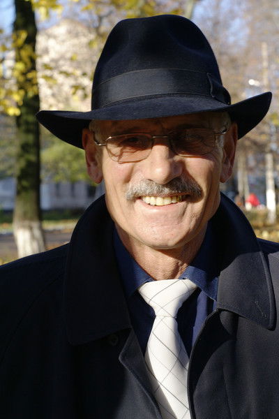 Василий Криворучко