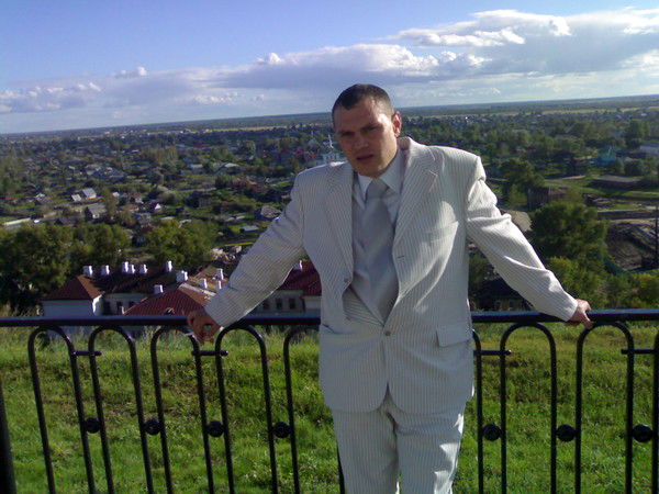 Владимир Кадошников