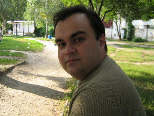 Дмитрий Волик