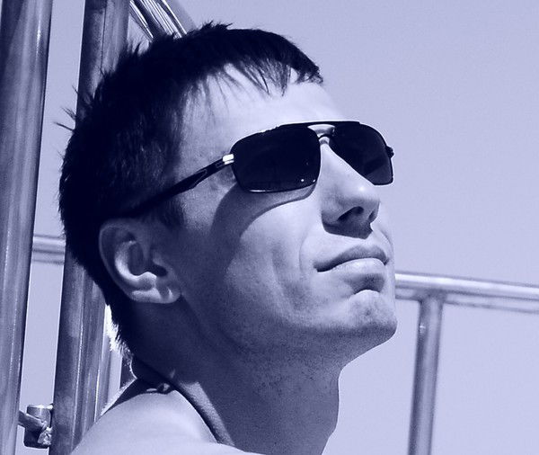 Евгений Дубина