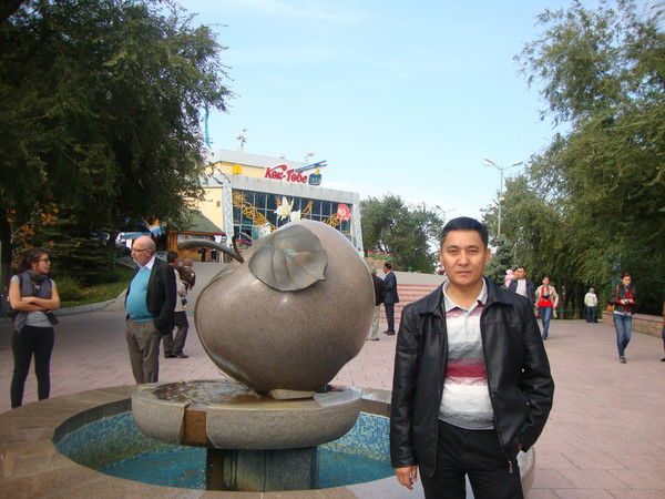 Муратбек Байдуллаев