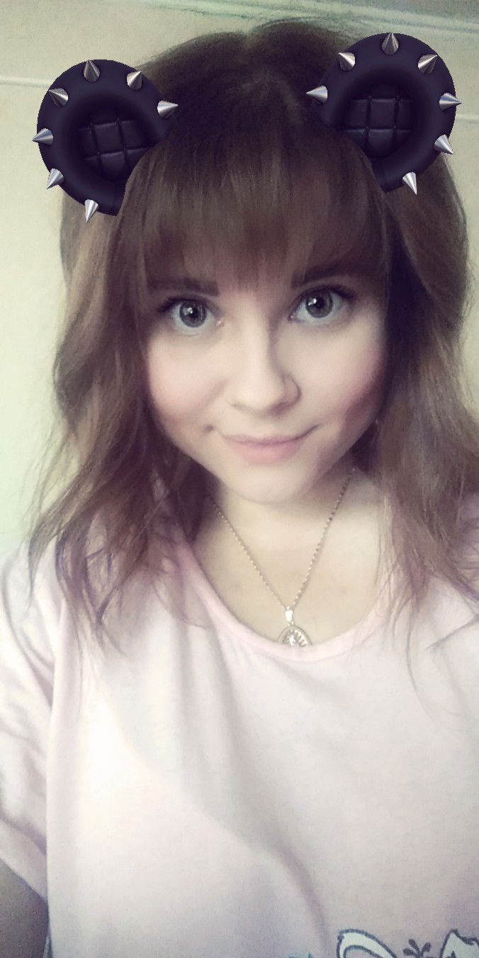 Виктория )))