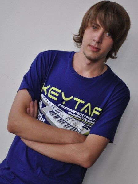 Владимир Кустов