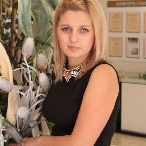 Ирина Бокова