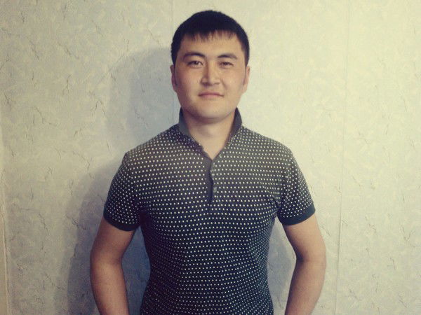 Асет Капаров