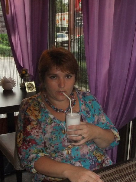 Елена Серова