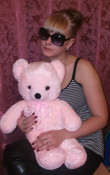 Катя Сахарова