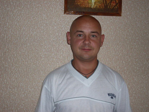 Александр Леженин