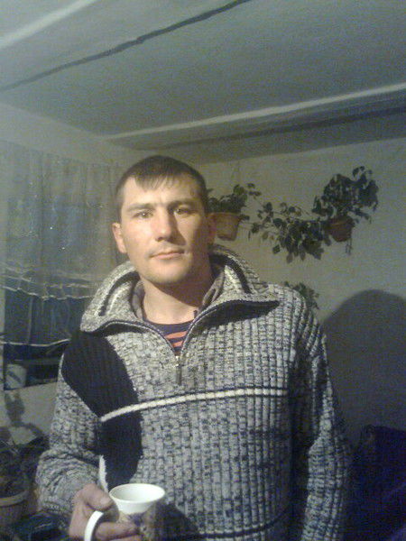 Геннадий Емельянов