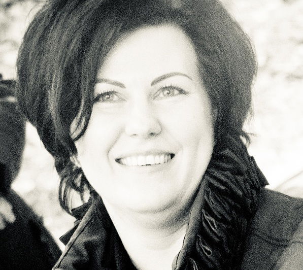 Анжела Тихонова