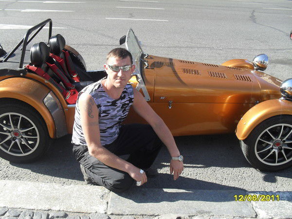 Руслан Комаров