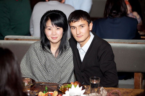 Эля Эстебесова