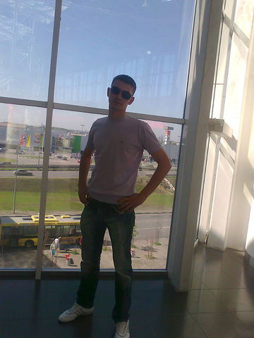 Роман Белоус