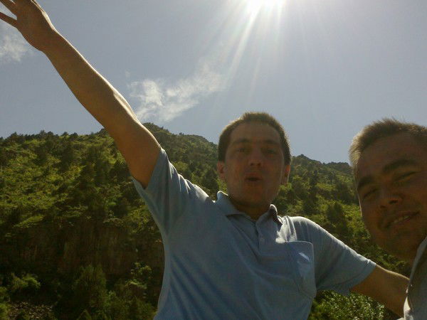 Нодир Ахмадкулов