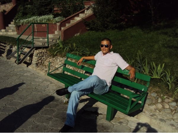 Асылбек Ескалиев