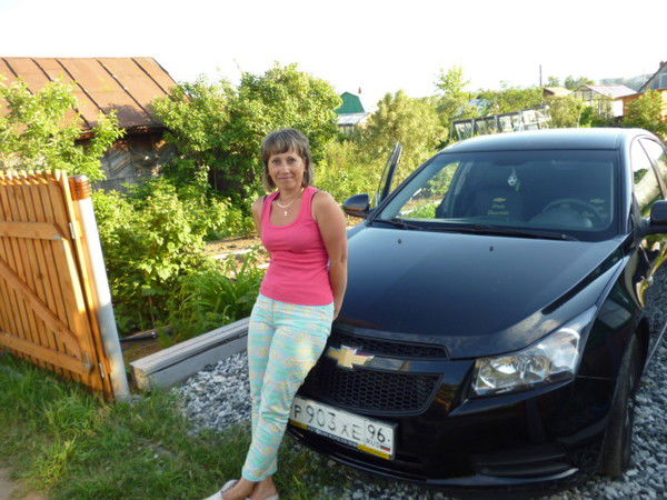 Лена Турцакова