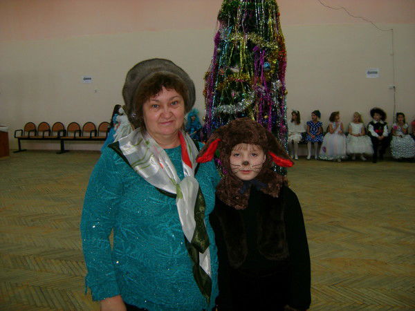 Елена Холодова