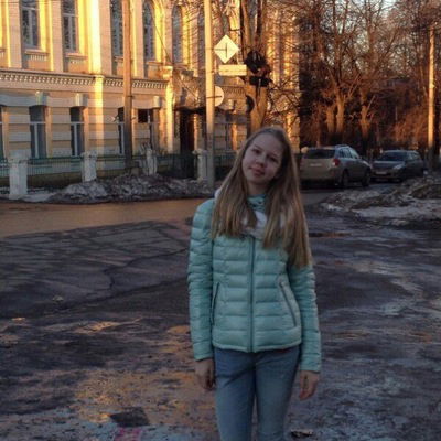 Аня Мельник