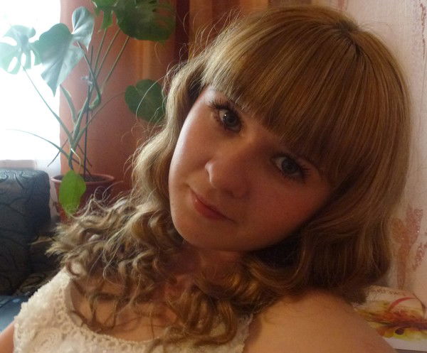 Алена Елисенкова