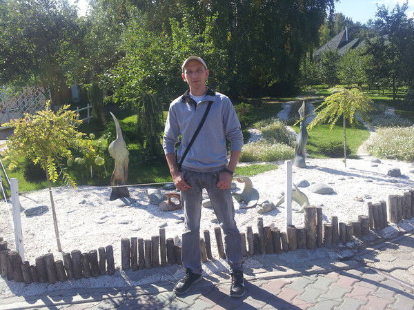 Александр Жуков