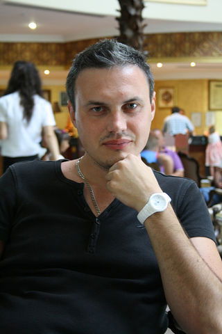 Артём Артюхов