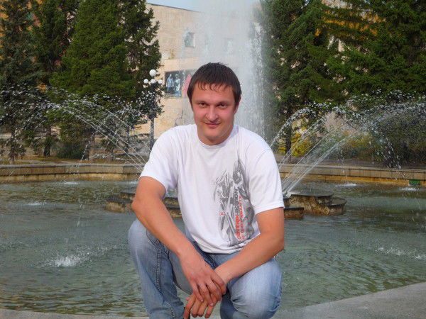 Антон Крестьян