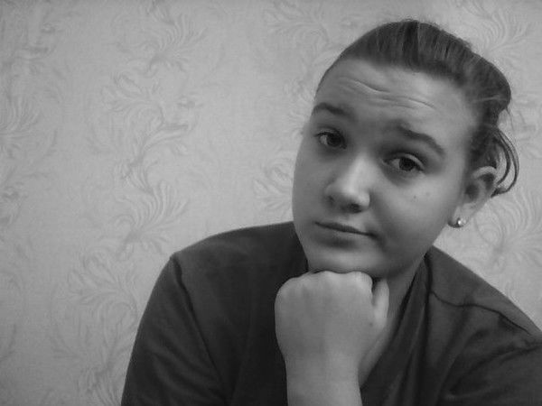 ••• Dapиna •••