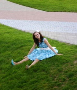 Виктория Я)))