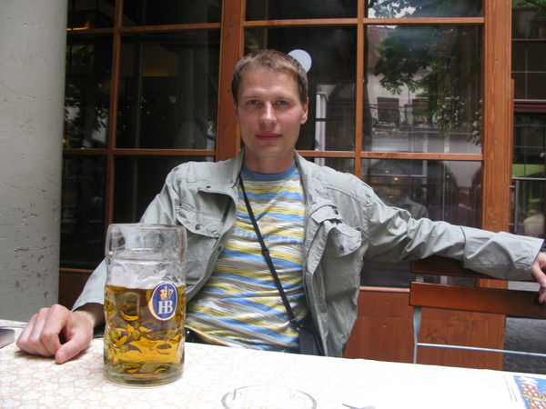 Игорь Иванов