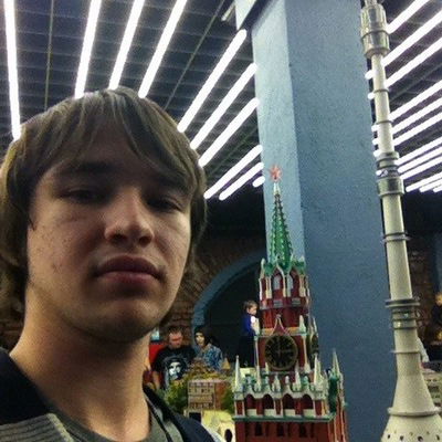 Роман Винников