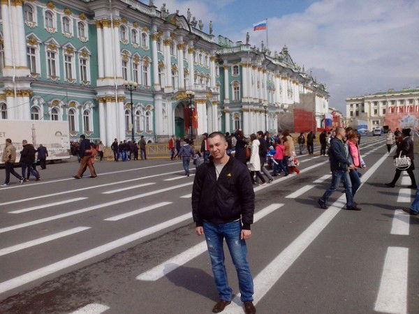 Рустам Ахмедов