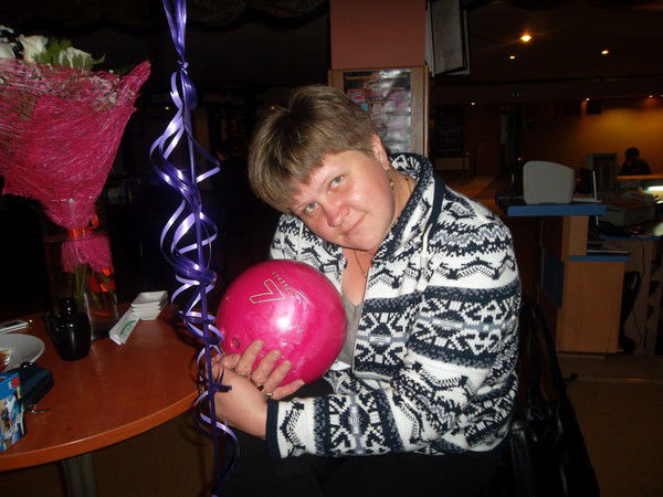 Анна Чурикова