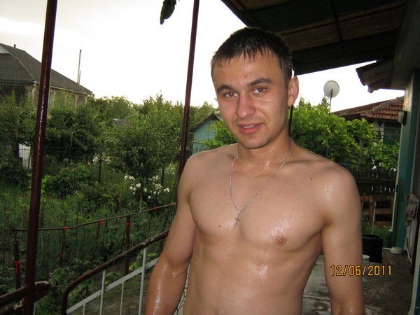 Неизвестно Неизвестно