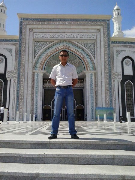 Жандос Мукажанов