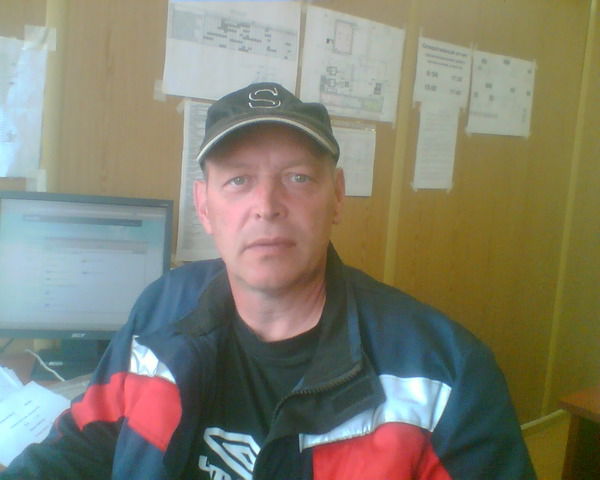 Юра Степанов