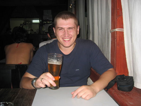 Неизвестно Неизвестно