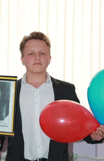 Кирилл Селищев