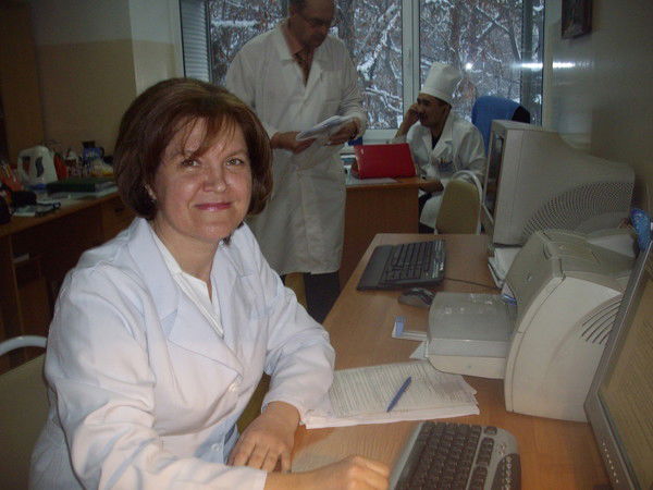 Лена Симонова