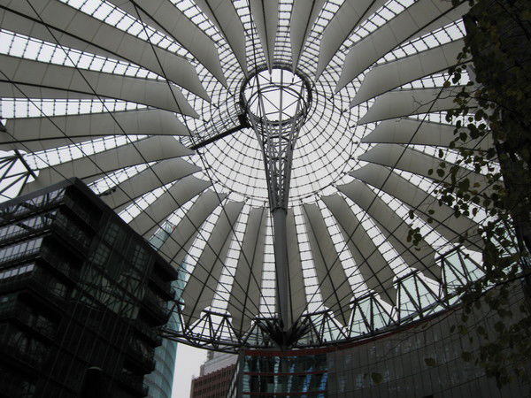 Валентина Ломать