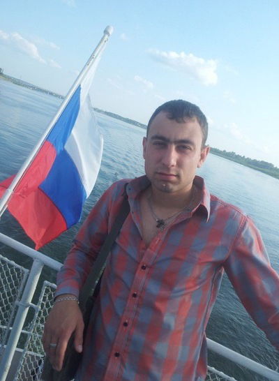 Александр Важов