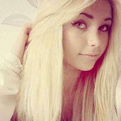 Анюточка Ушакова