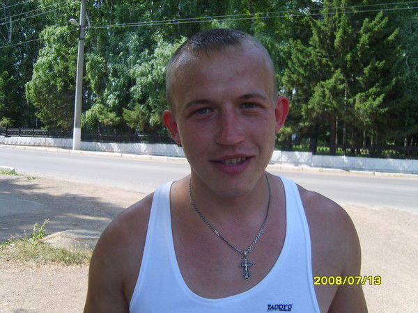 Евгений Голиков