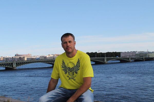 Александр Великанов